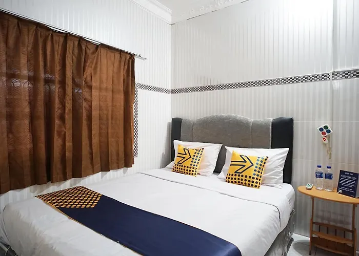 SPOT ON 1854 Sepinggan Asri Syariah Guesthouse